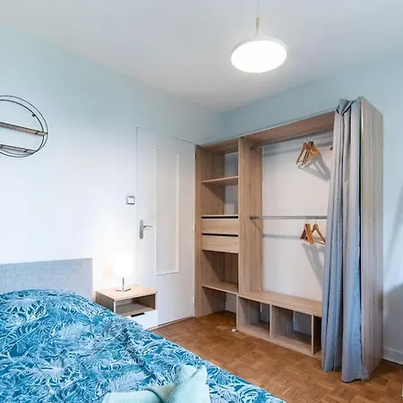 Renove Pour 6 Avec Parking *